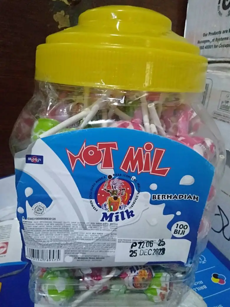 PERMEN HOT MILK TOPLES - Gambar Produk